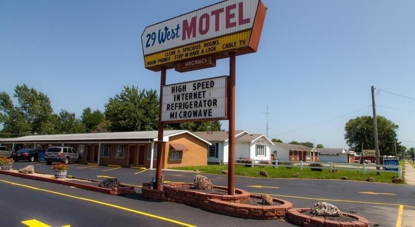 Economy Inn Taylorville Exteriér fotografie